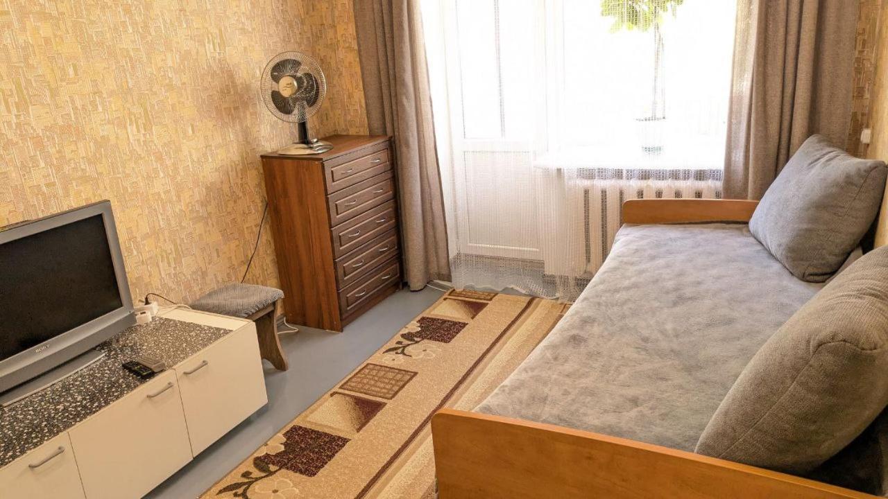 Квартира Біля Парку На Княгині Ольги 13 Ровно Экстерьер фото